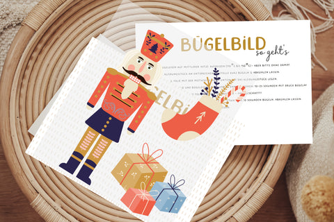 Bügelbild Nussknacker Geschenke Weihnachtssocke