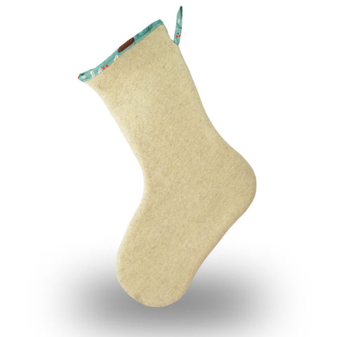 Weihnachtsstrumpf aus nachhaltiger Wolle (Tannenzapfen)